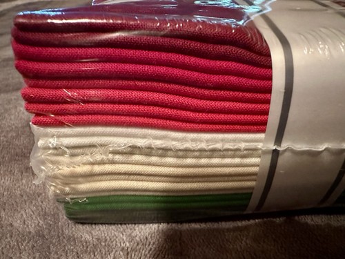 Nip holiday palette - holiday, kona